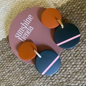 Sunshine Tienda sunrise double dip earrings